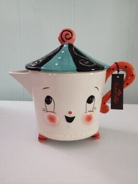 Johanna Parker/Magenta Carnival Cottage Tent Teapot